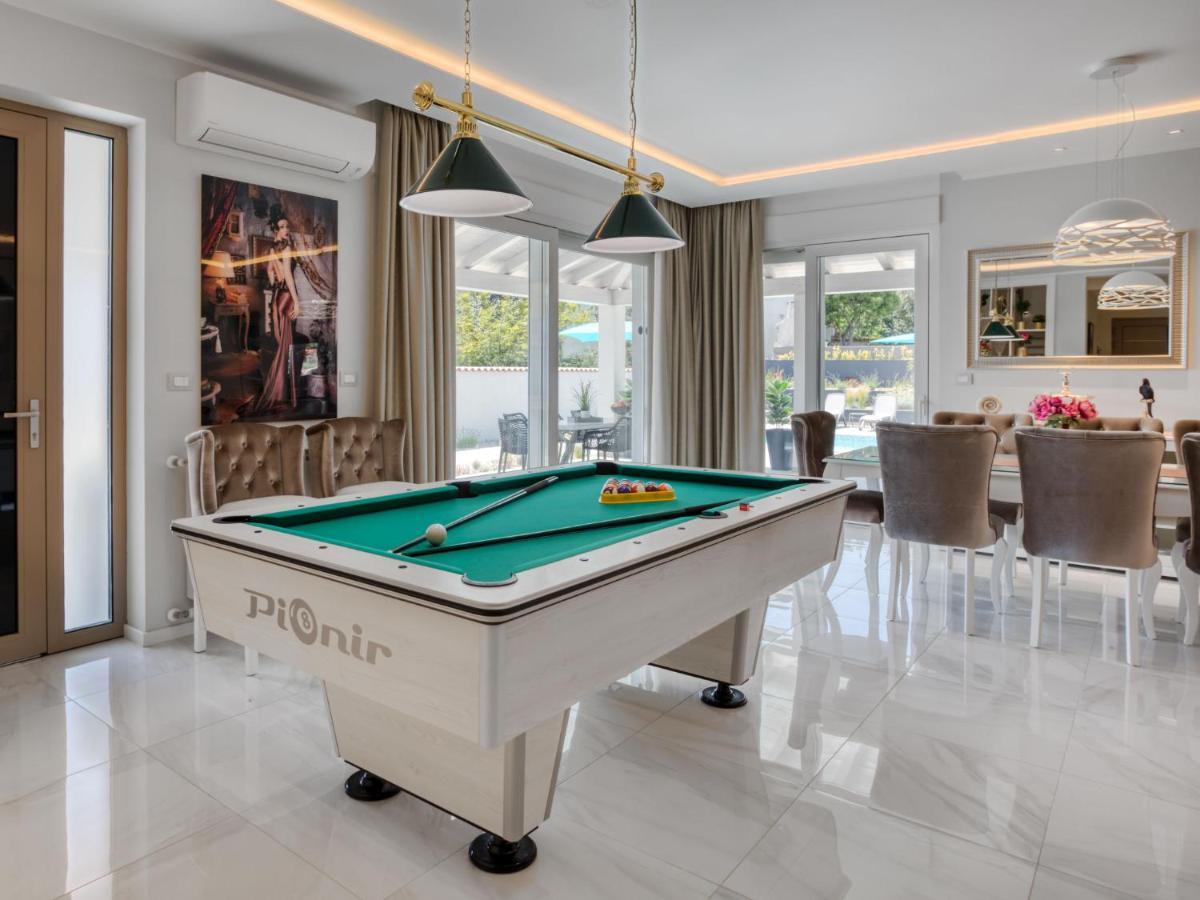 Villa Dream House By Interhome พูลา ภายนอก รูปภาพ